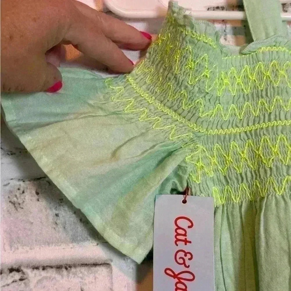 Cat and Jack summer top size 6/6x new with tags pretty lime green‎ off shoulder - Picture 2 of 5